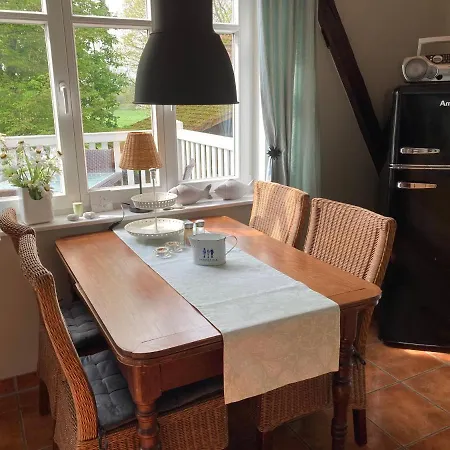 Unter Den Linden Apartment Besdorf